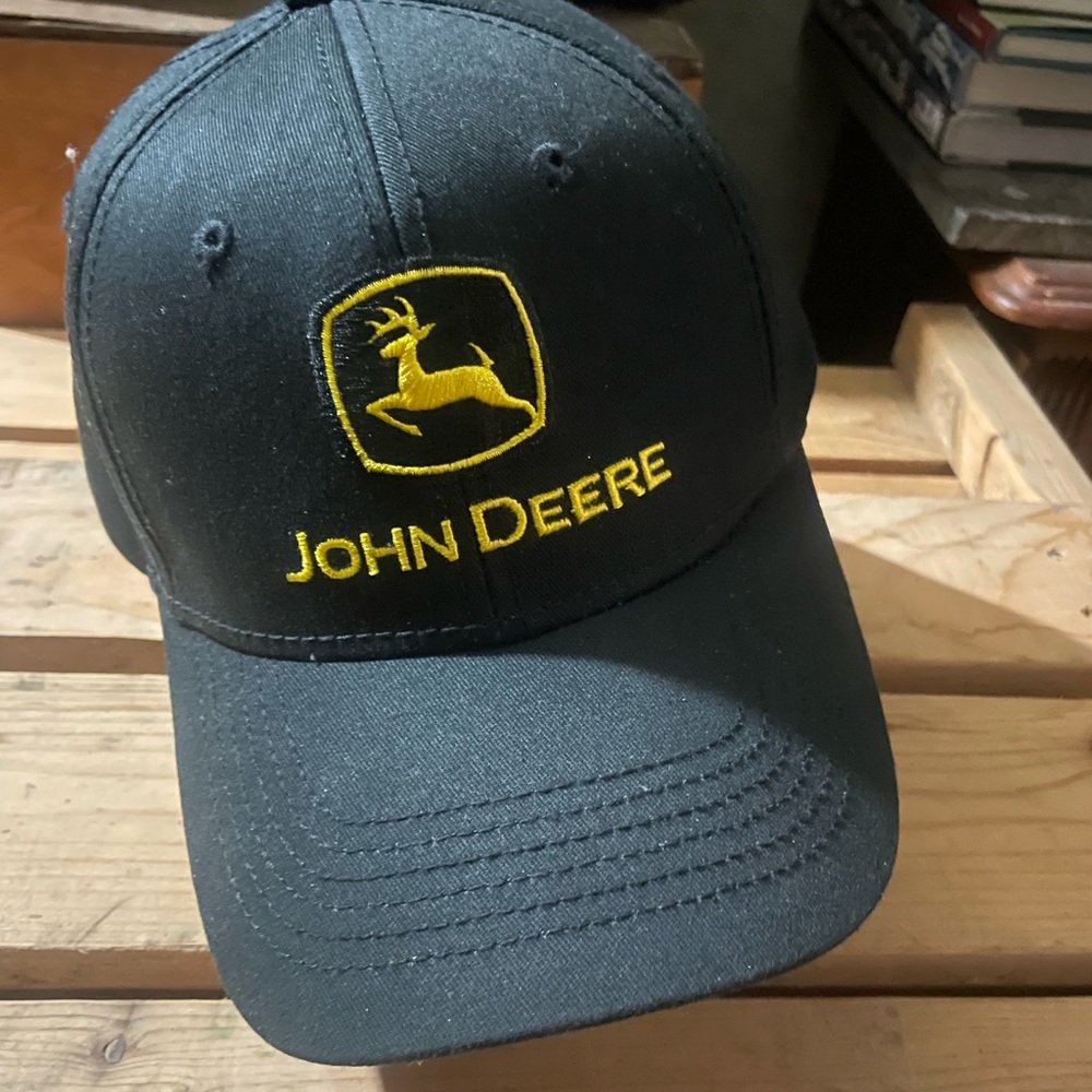 John Deere hat - Picture 1 of 4